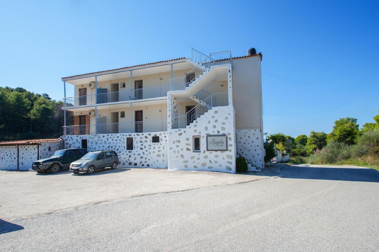 Angelos Studios Vromolimnos エクステリア 写真