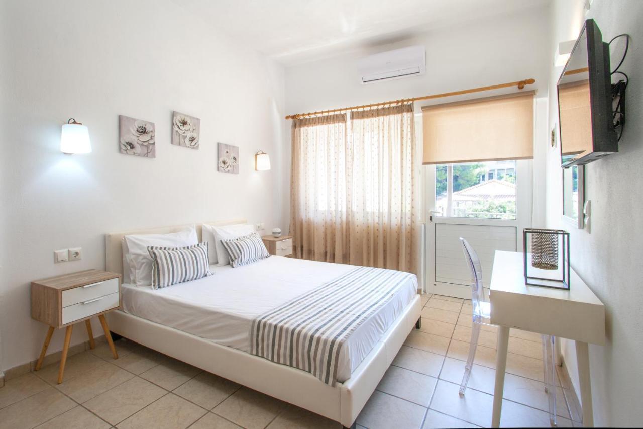 Angelos Studios Vromolimnos 部屋 写真
